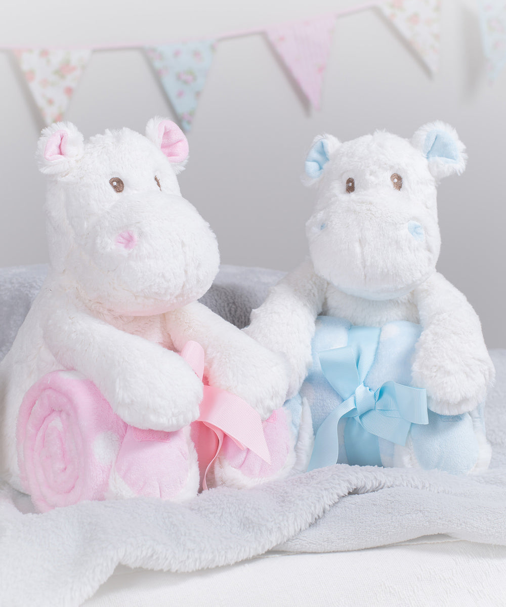 Hippo with blanket