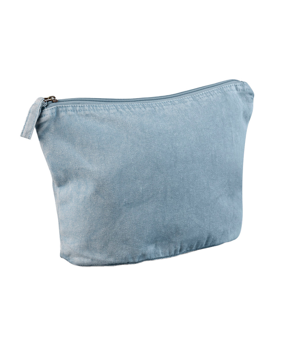 Garment-dyed accessory bag